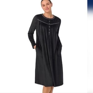 Aria Collection Black Velour Long Sleeve Nightgown Pajamas Women's Medium Lounge